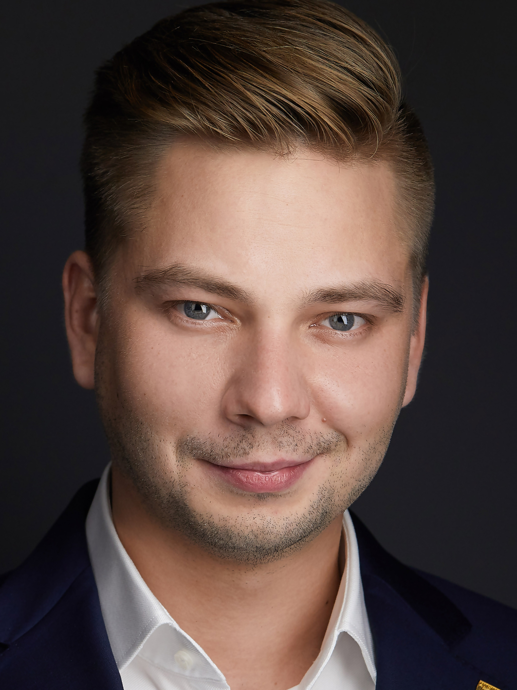 Левинов Максим Олегович Левинов Максим Олегович